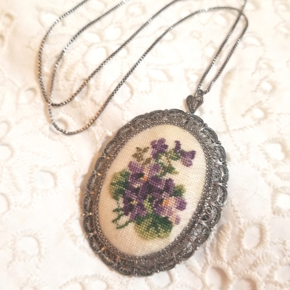 Vintage Jewelry - VTG STERLING 925 FILIGREE needle point necklace & brooch set two for one